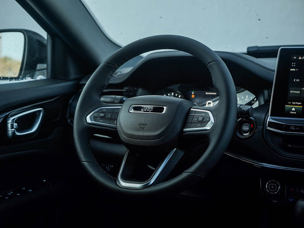 New 2026 Jeep Compass Latitude AWD/4WD image 16