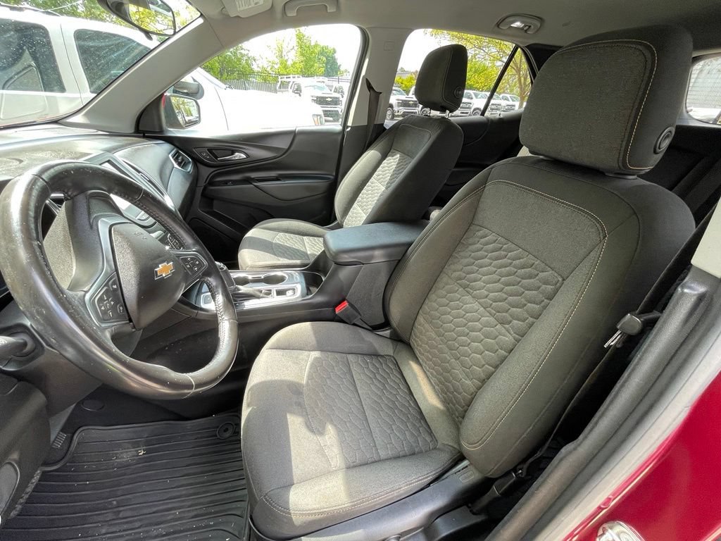 Used 2018 Chevrolet Equinox LT FWD image 23