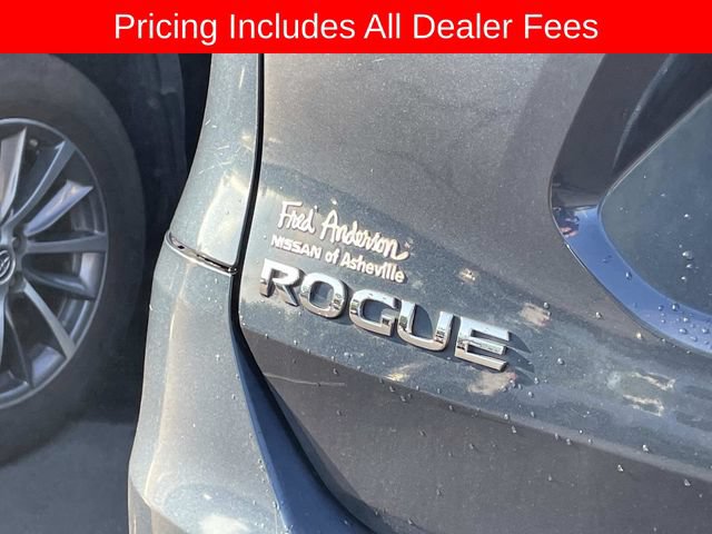 Used 2016 Nissan Rogue SL w/ SL Premium Package AWD/4WD image 6