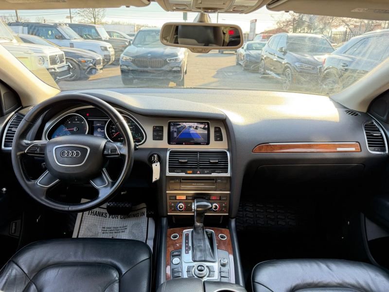Used 2015 Audi Q7 TDI Premium Plus w/ Premium Plus Package AWD/4WD image 18