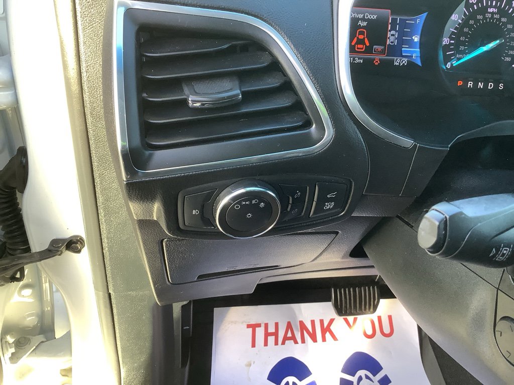 Used 2020 Ford Edge Titanium w/ Equipment Group 301A image 14