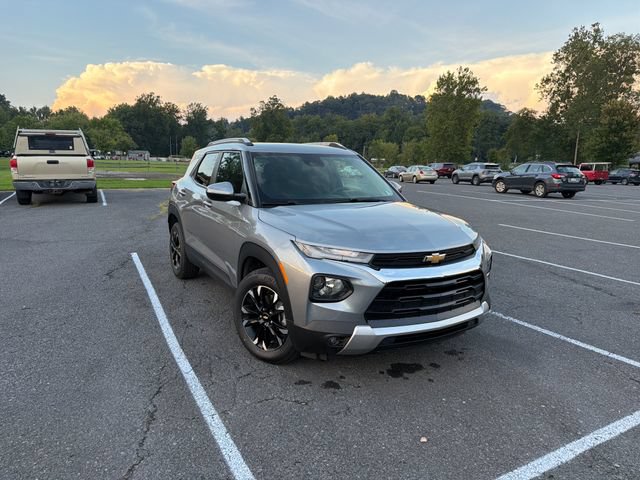 Used 2023 Chevrolet TrailBlazer LT w/ Convenience Package