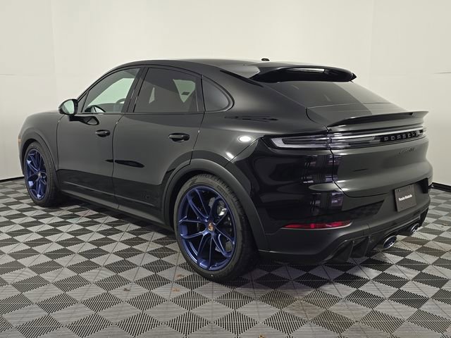 New 2026 Porsche Cayenne Turbo GT image 3