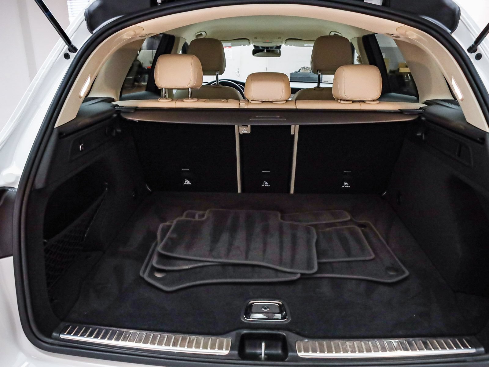 Used 2022 Mercedes-Benz GLC 300 image 26