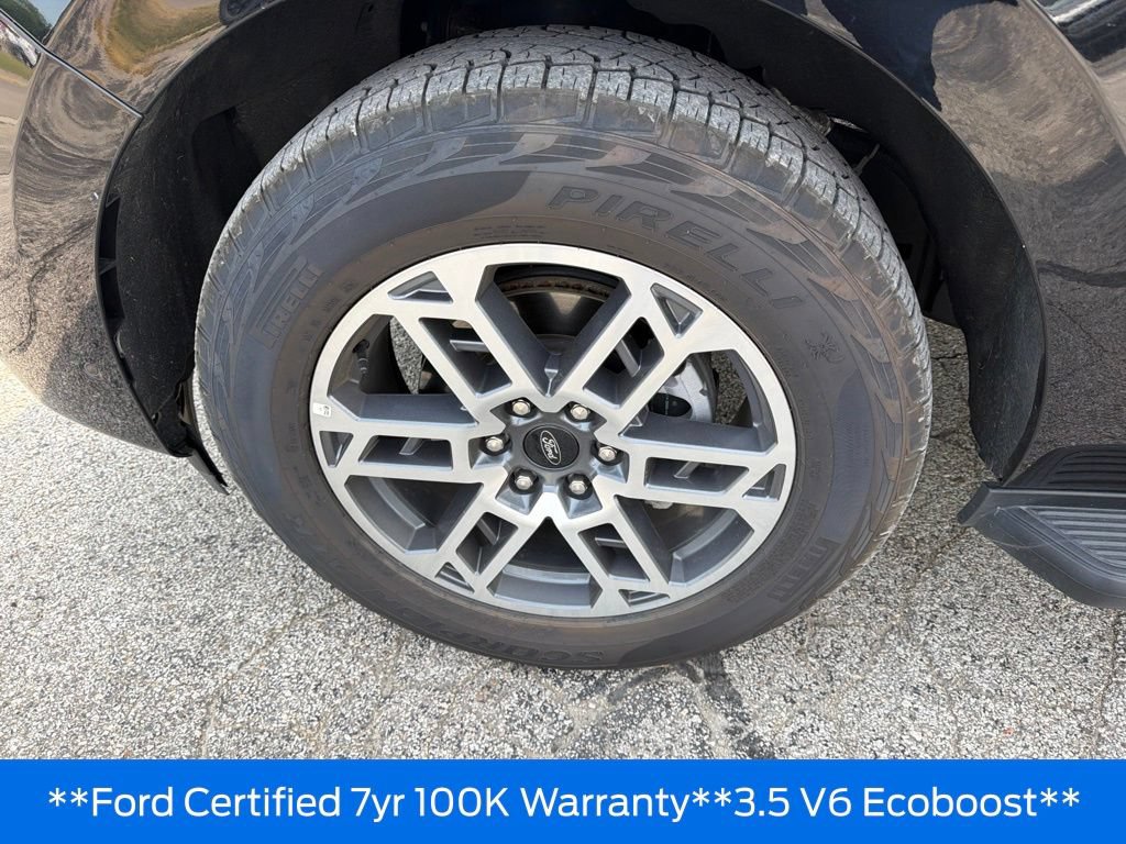 Used 2025 Ford Expedition Active AWD/4WD image 23