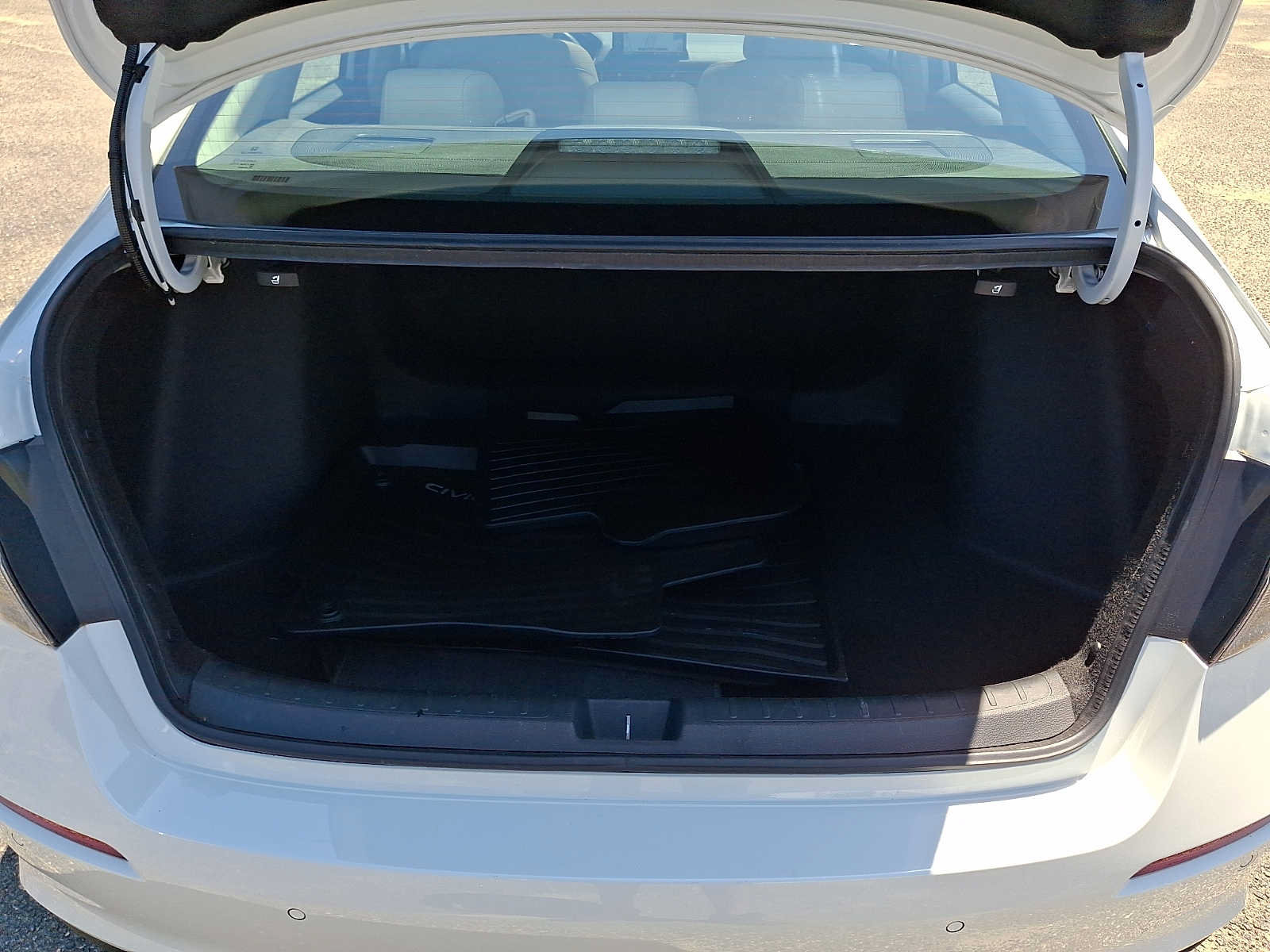 Certified 2023 Honda Civic Touring image 29