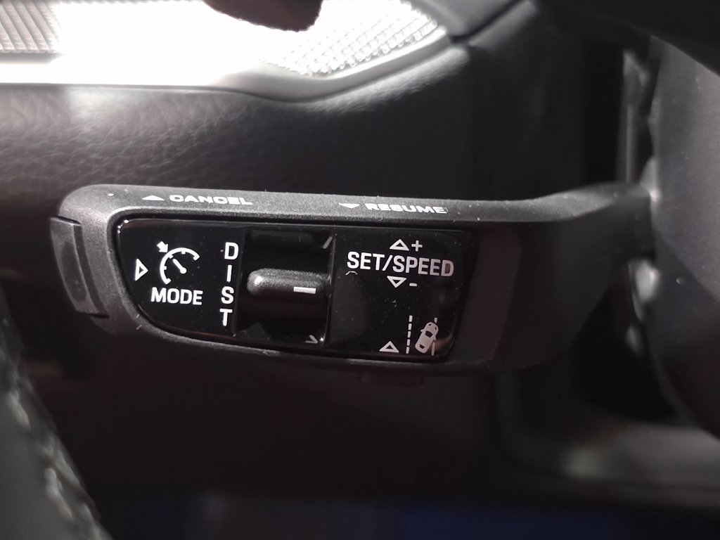 New 2026 Porsche Cayenne Coupe AWD/4WD image 27