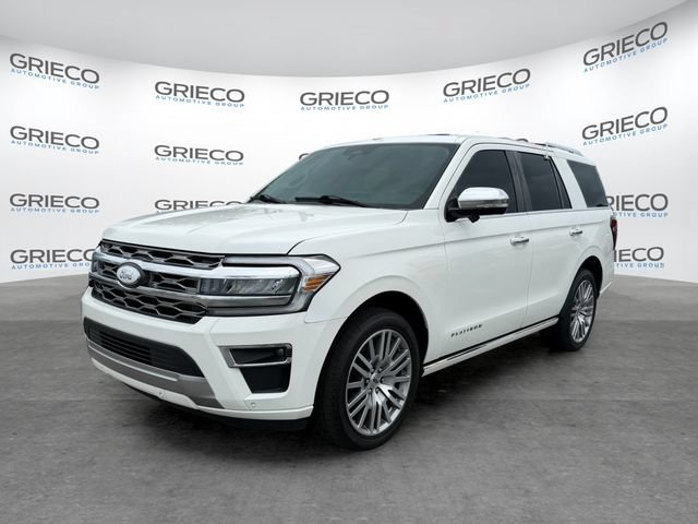 Used 2023 Ford Expedition Platinum RWD image 3