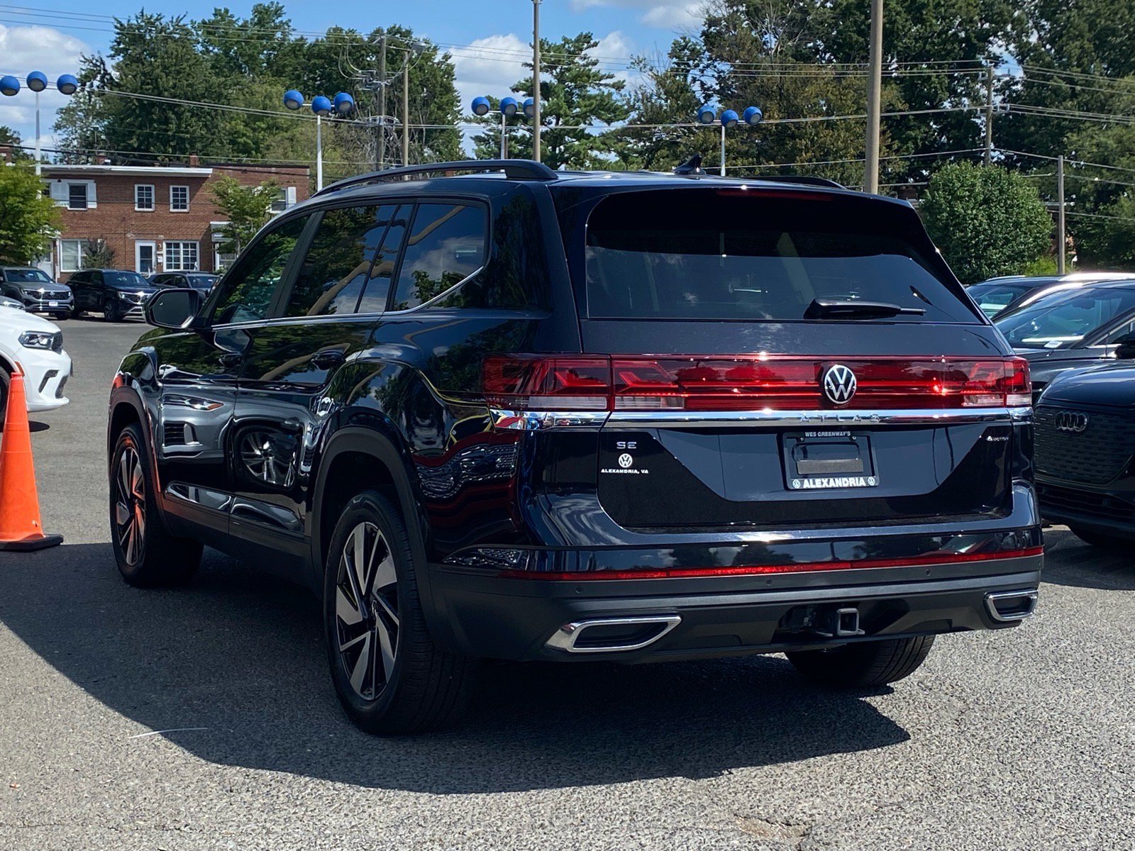 Certified 2026 Volkswagen Atlas SE AWD/4WD image 5