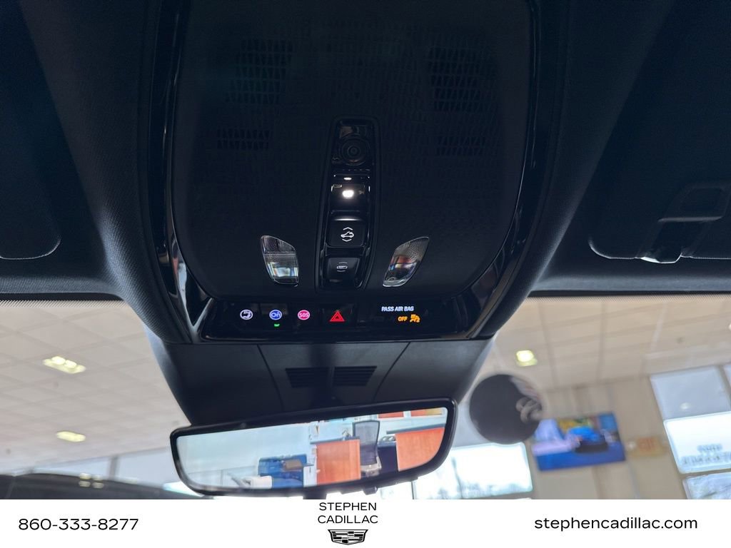 New 2026 Cadillac Lyriq V image 23