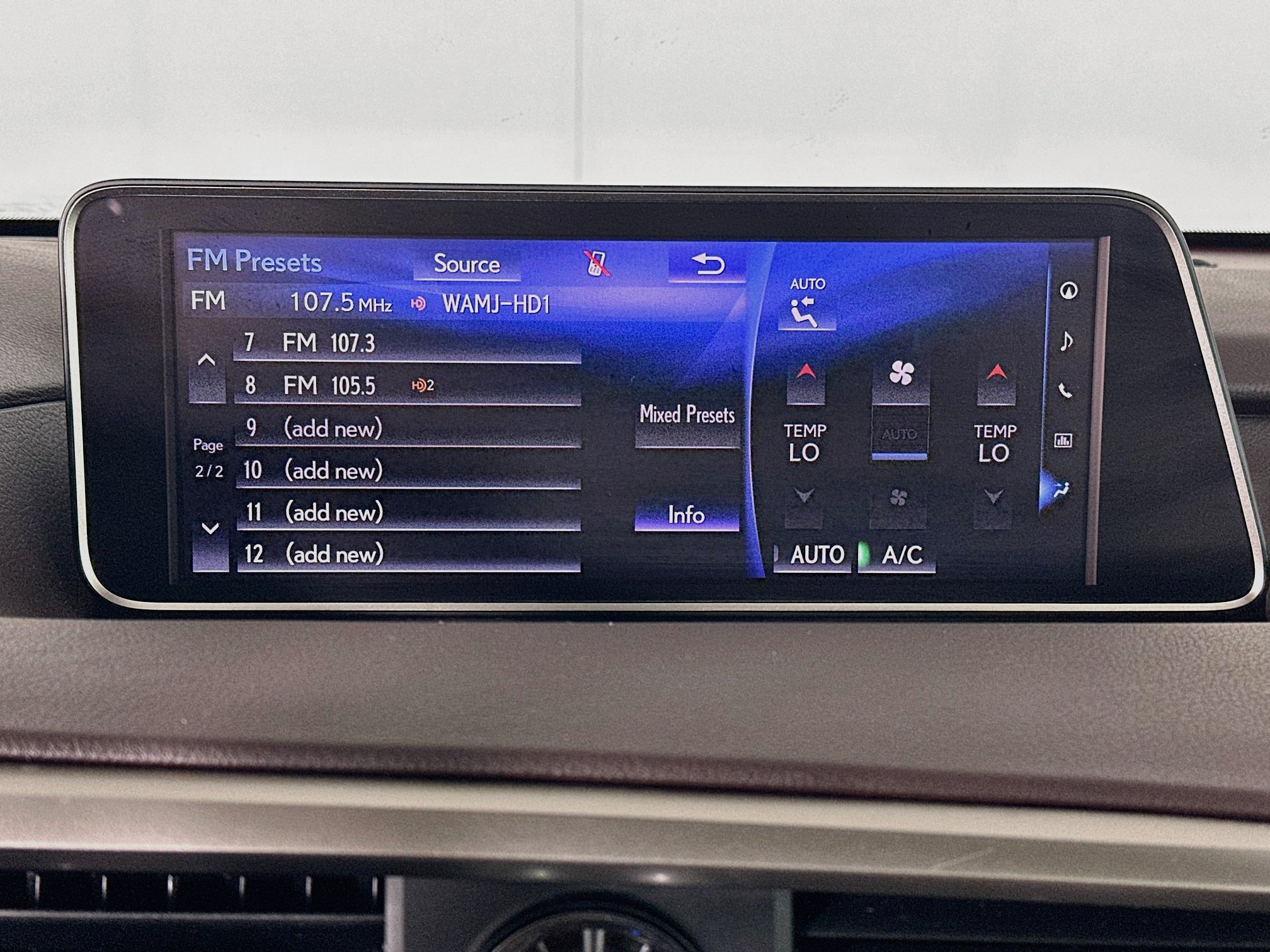 Used 2018 Lexus RX 350 AWD w/ Premium Package image 21