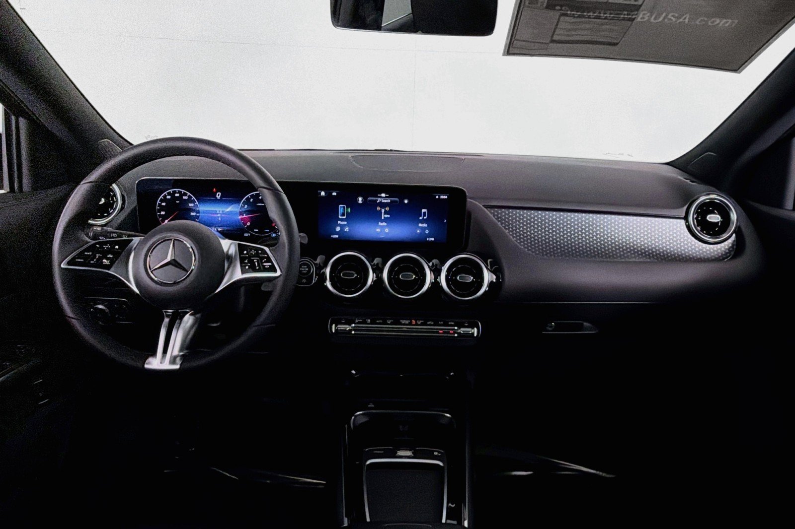 New 2026 Mercedes-Benz GLA 250 image 4