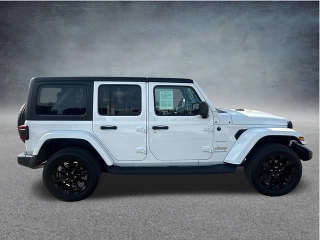 Used 2023 Jeep Wrangler Unlimited Sahara w/ Cold Weather Group AWD/4WD image 13