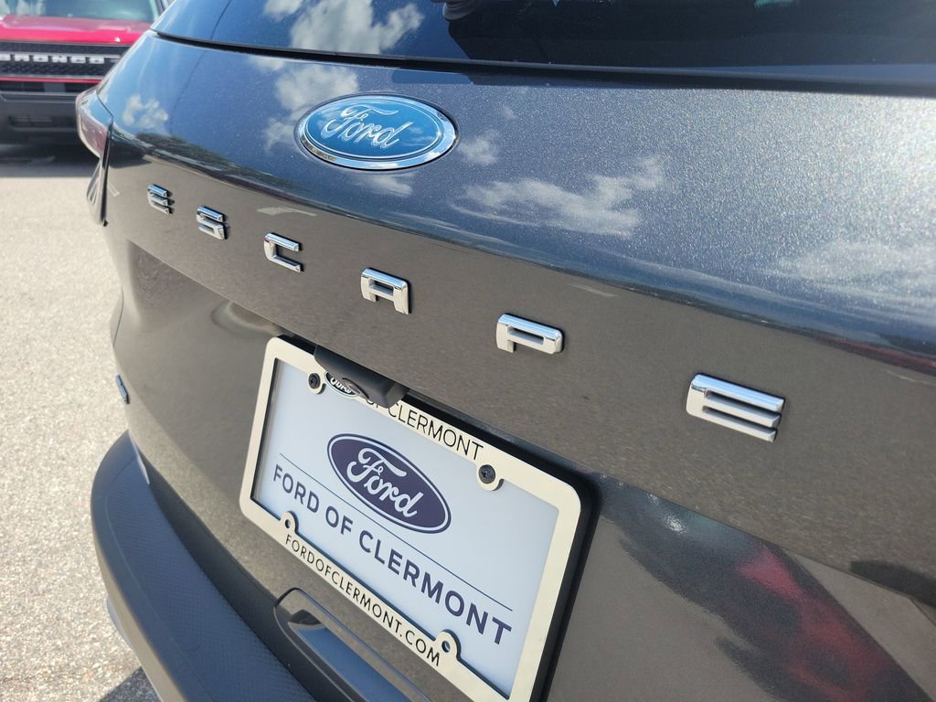 Used 2020 Ford Escape SE AWD/4WD image 8