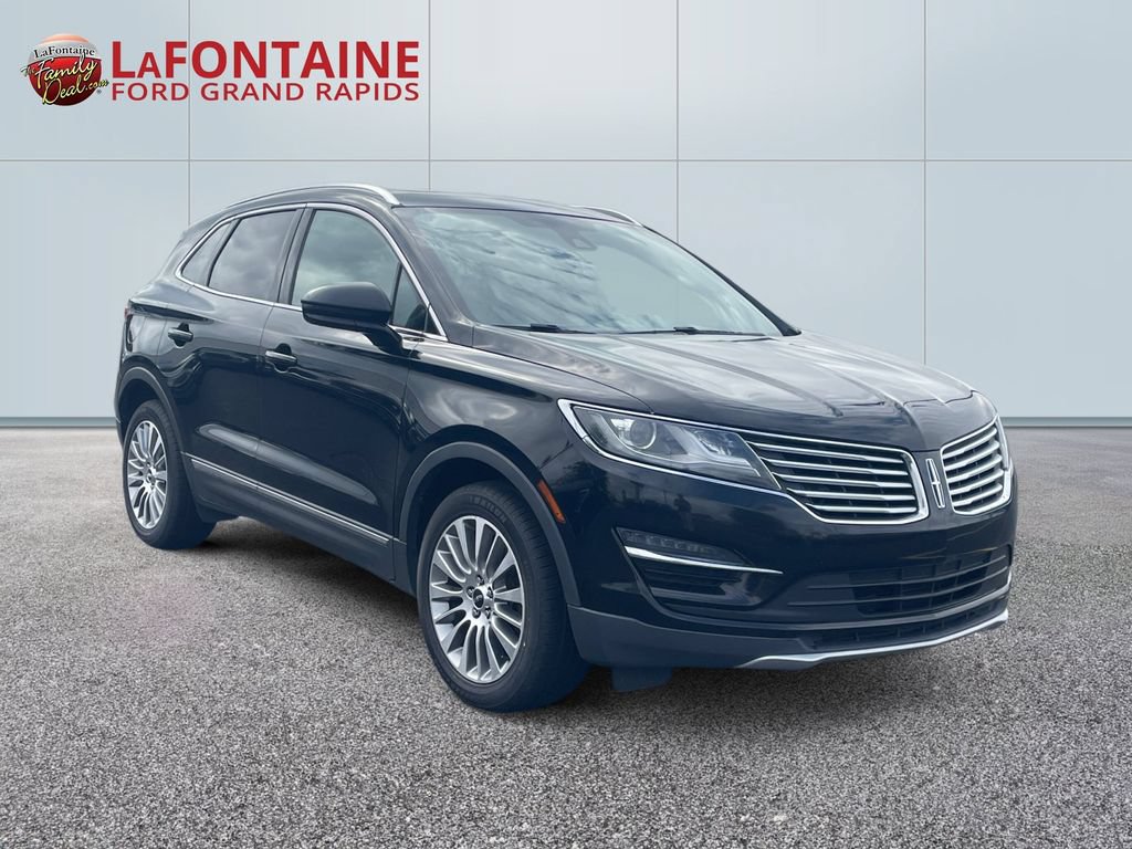 Used 2018 Lincoln MKC Reserve w/ Class II Trailer Tow Package AWD/4WD image 3