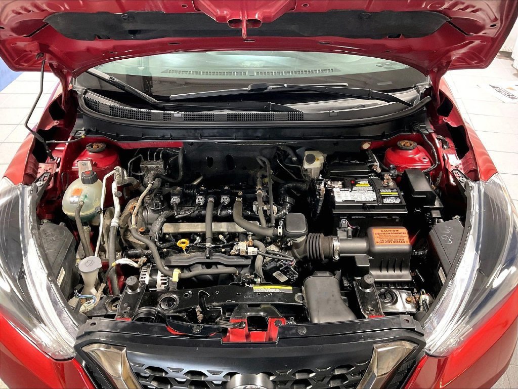 Used 2019 Nissan Kicks SR FWD image 30