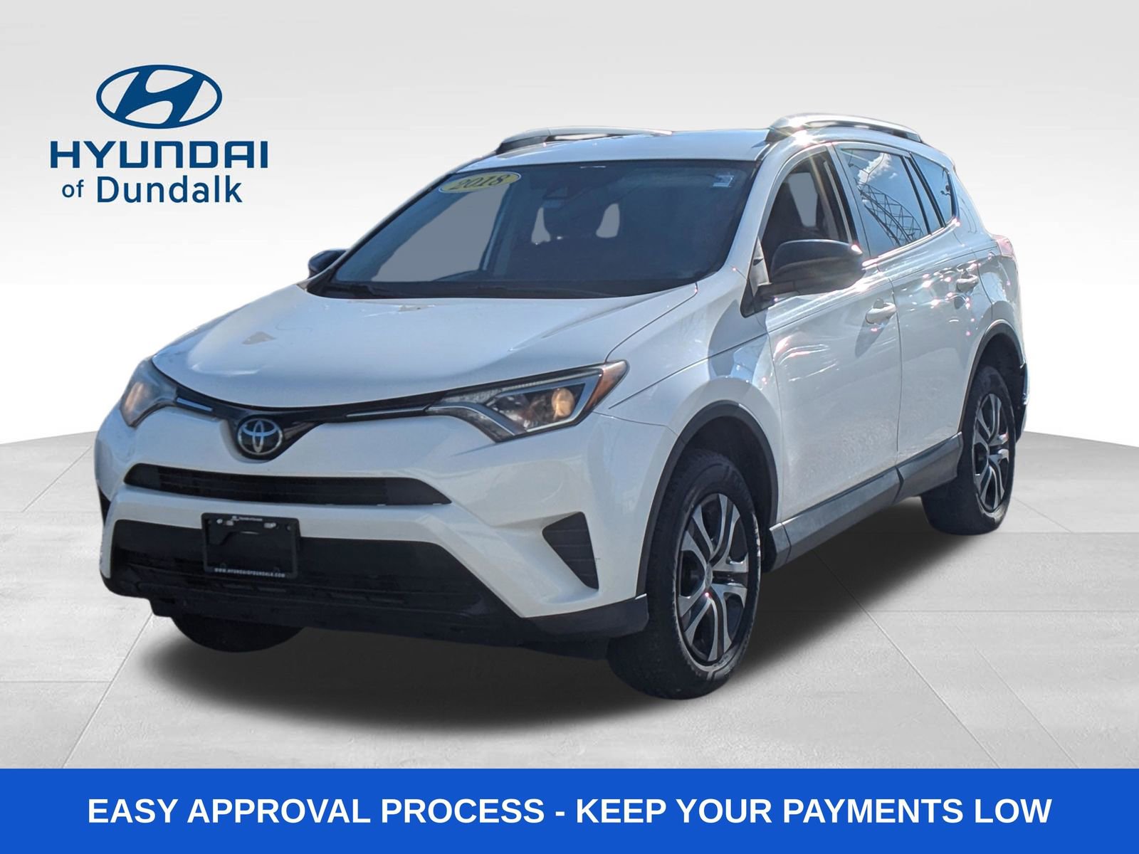 Used 2018 Toyota RAV4 LE w/ All Weather Liner Package image 1