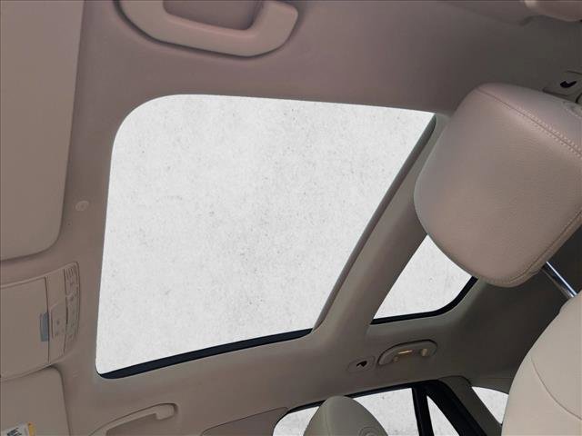 Used 2022 Mercedes-Benz GLC 300 image 15