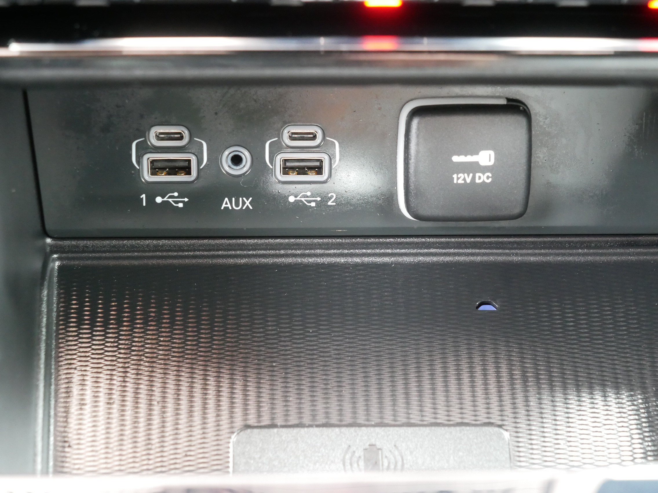 Used 2023 Jeep Grand Cherokee L Laredo AWD/4WD image 32