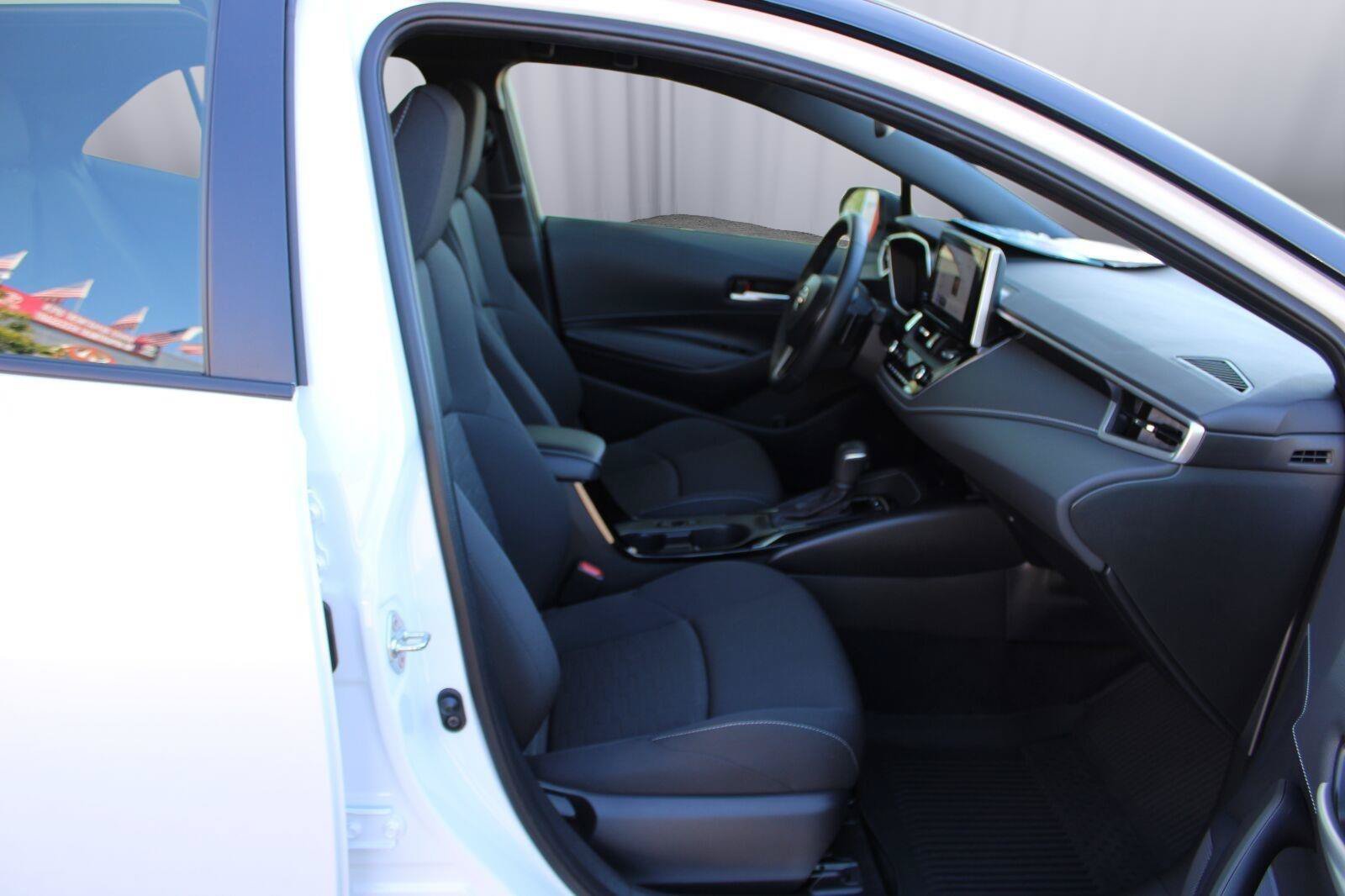 Certified 2024 Toyota Corolla SE w/ SE Package FWD image 38