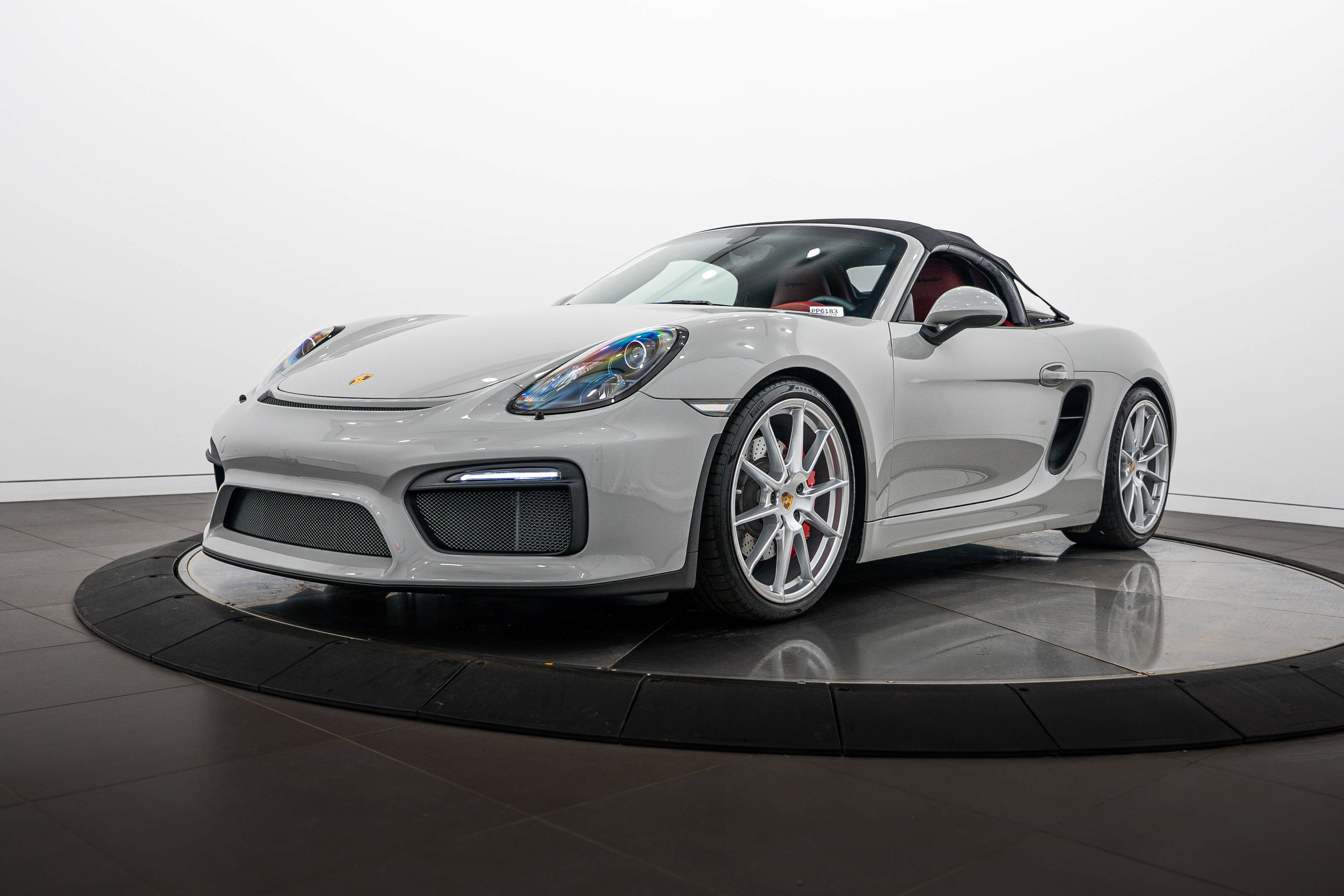 Certified 2016 Porsche Boxster Spyder RWD image 25