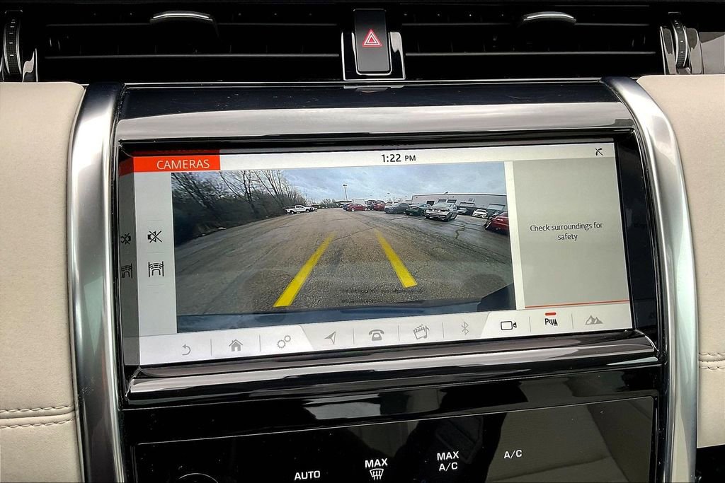 Used 2020 Land Rover Discovery Sport S image 14