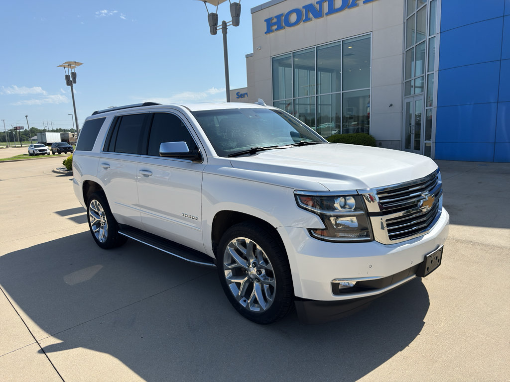 Used 2018 Chevrolet Tahoe Premier AWD/4WD image 3