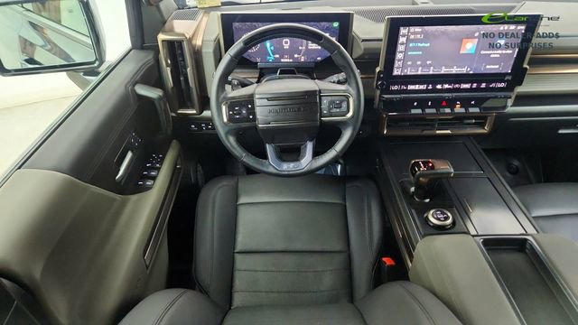 Used 2025 GMC Hummer EV 3X w/ LPO, Illumination Package AWD/4WD image 38