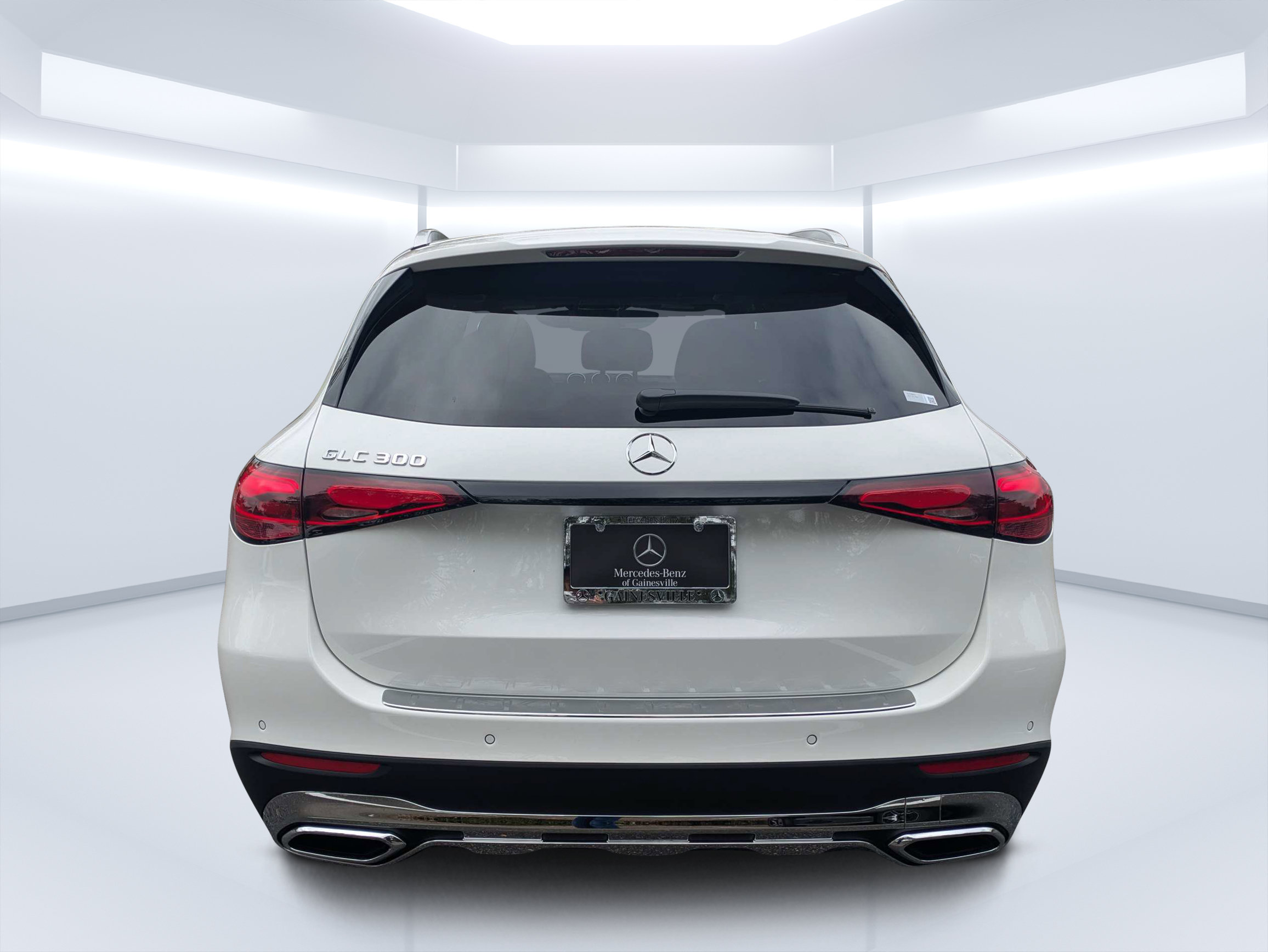 New 2027 Mercedes-Benz GLC 300 image 4