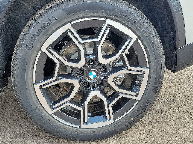 New 2026 BMW X1 xDrive28i w/ Technology Package AWD/4WD image 10