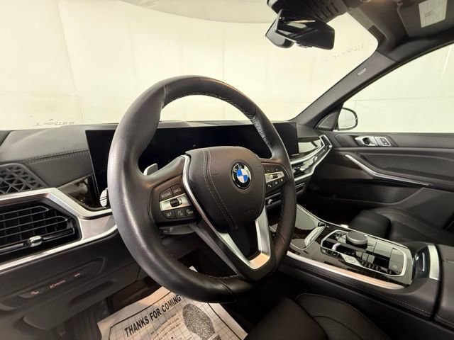 Used 2025 BMW X5 sDrive40i w/ Premium Package image 11