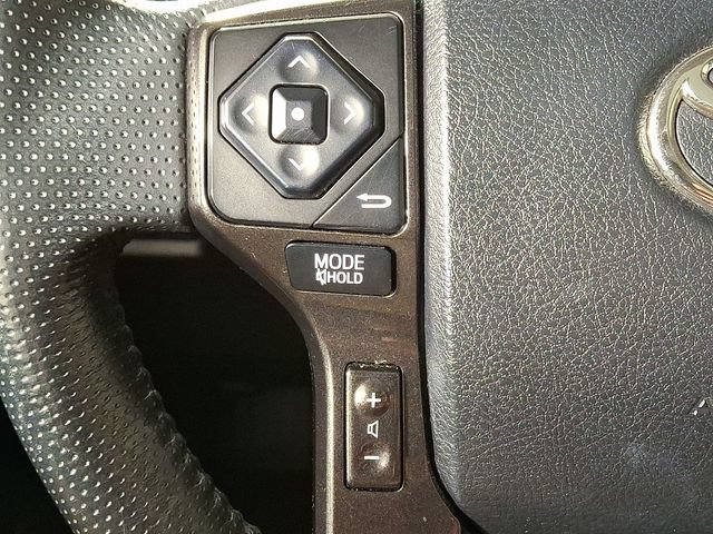 Used 2019 Toyota 4Runner Limited AWD/4WD image 22