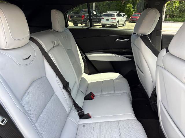 Used 2025 Cadillac XT4 Sport FWD image 29
