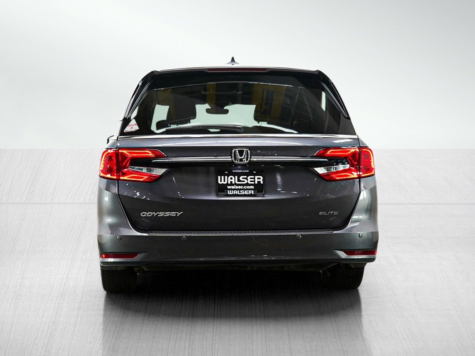 Used 2022 Honda Odyssey Elite image 4