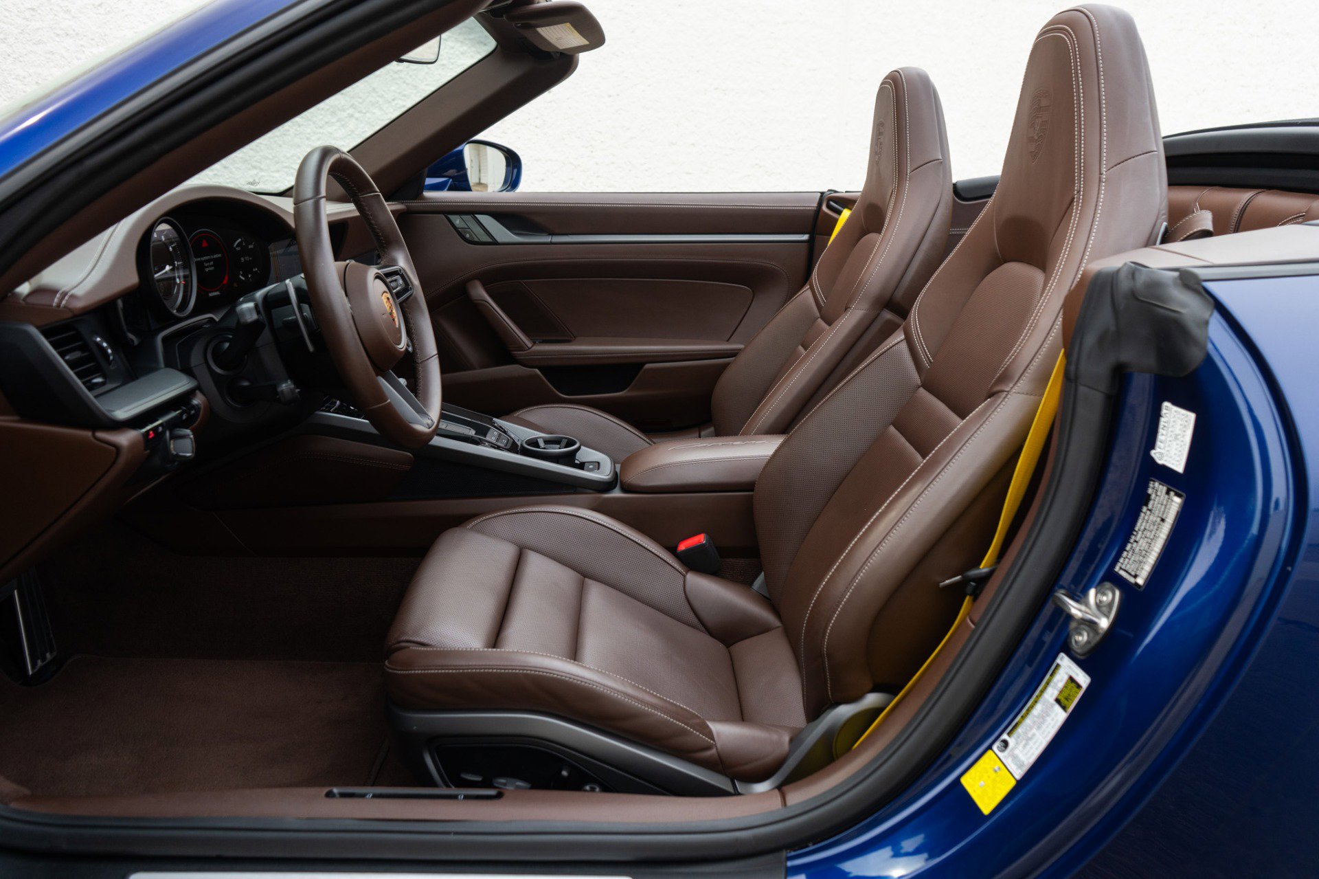 Used 2021 Porsche 911 Carrera S image 6