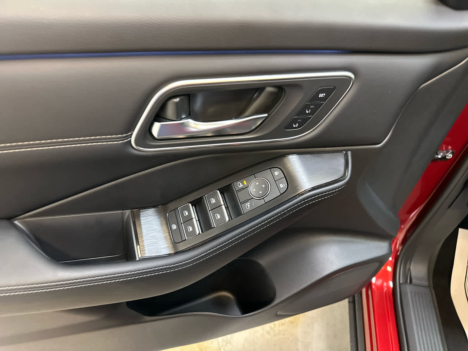 New 2026 Nissan Rogue Platinum image 20