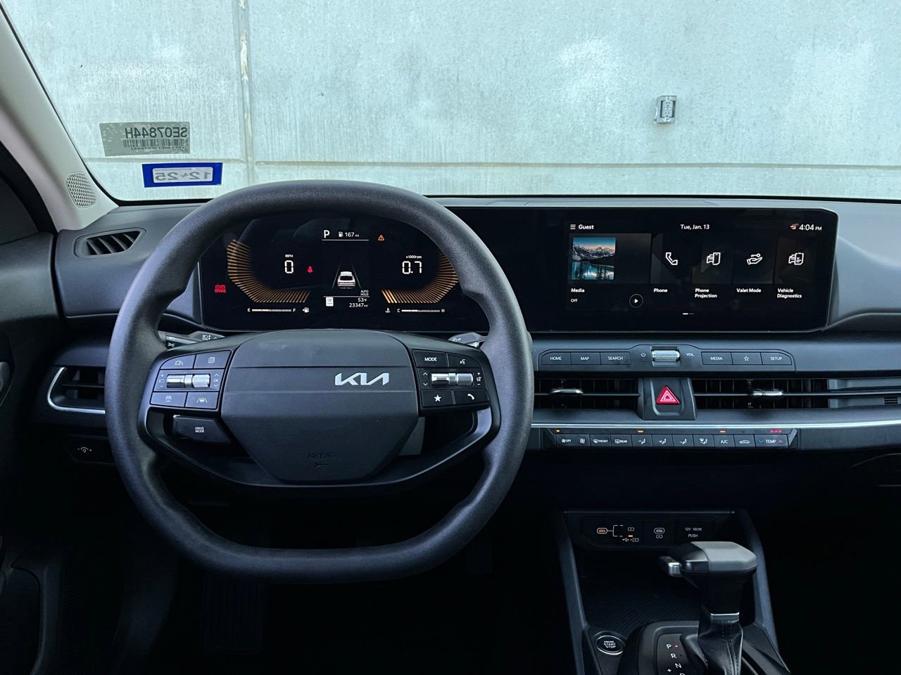 Used 2025 Kia K4 LXS image 13