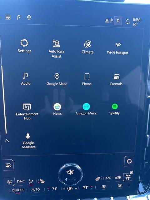 Used 2025 GMC Yukon Denali Ultimate w/ LPO, Floor Liner Package image 26