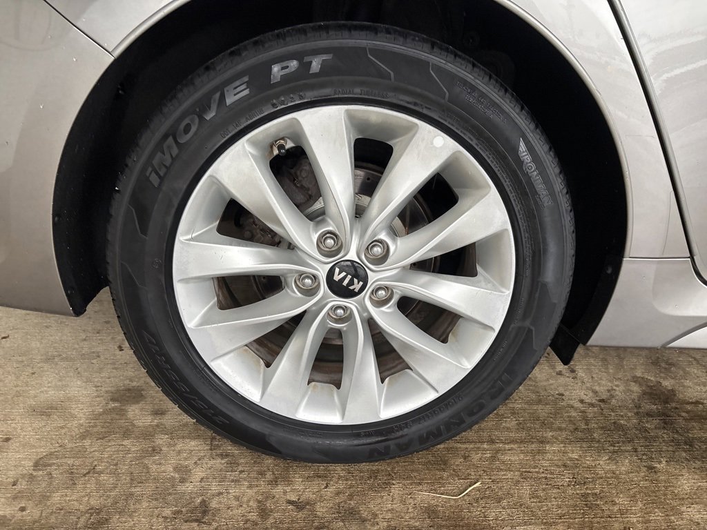Used 2016 Kia Optima EX image 31