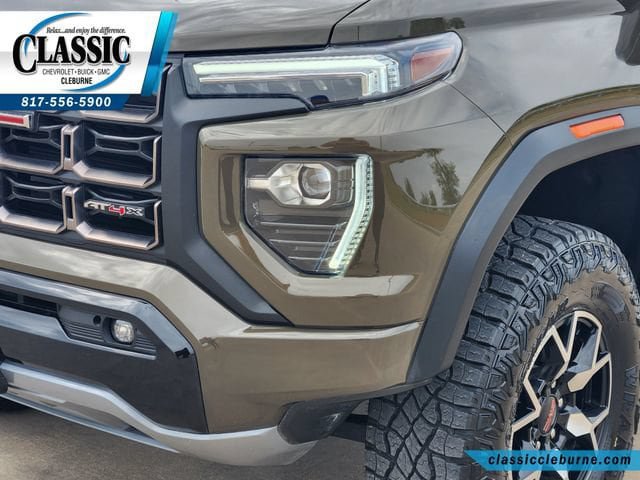 Used 2024 GMC Canyon AT4X AWD/4WD image 11