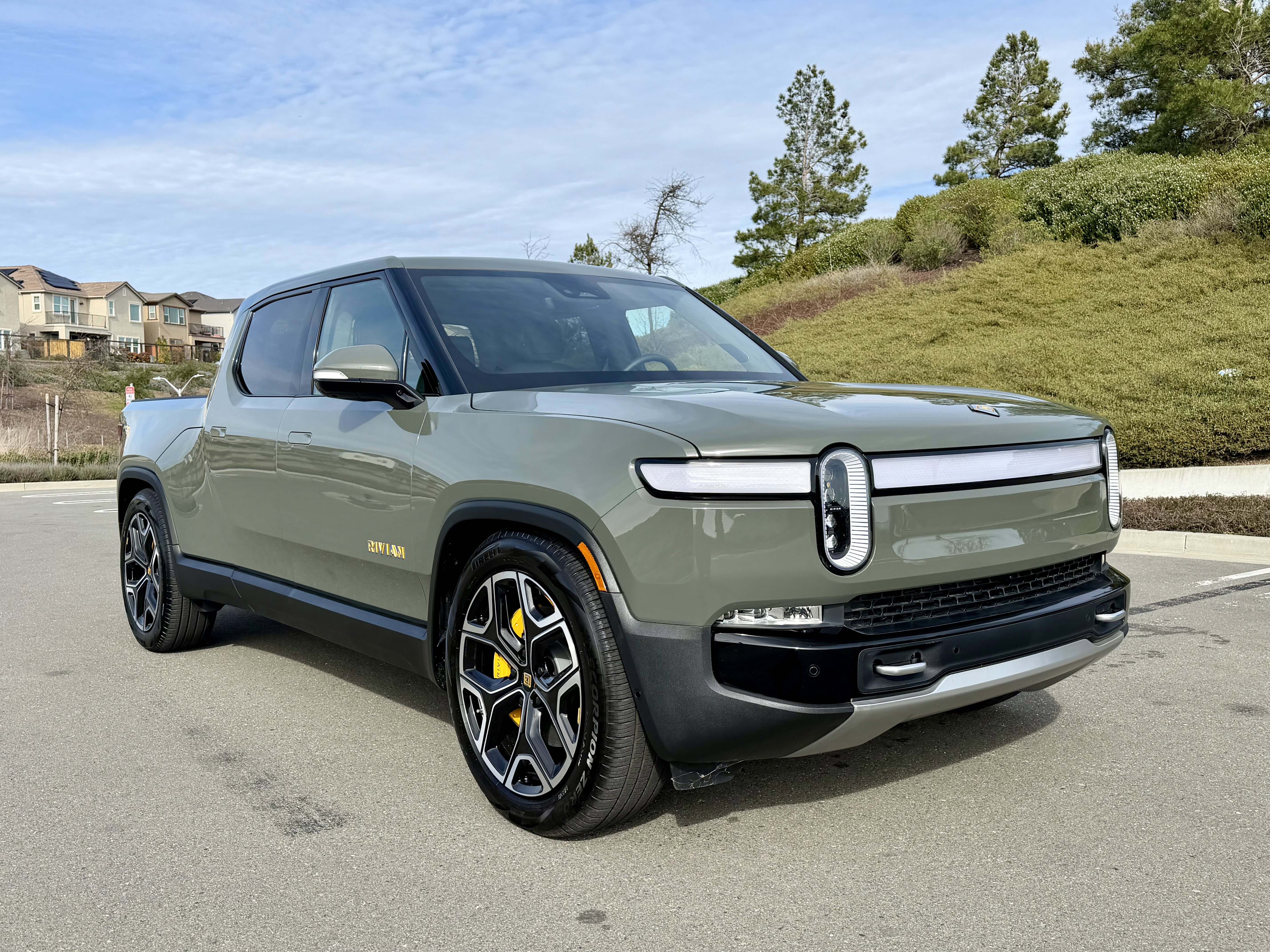 Used 2022 Rivian R1T Launch Edition image 11