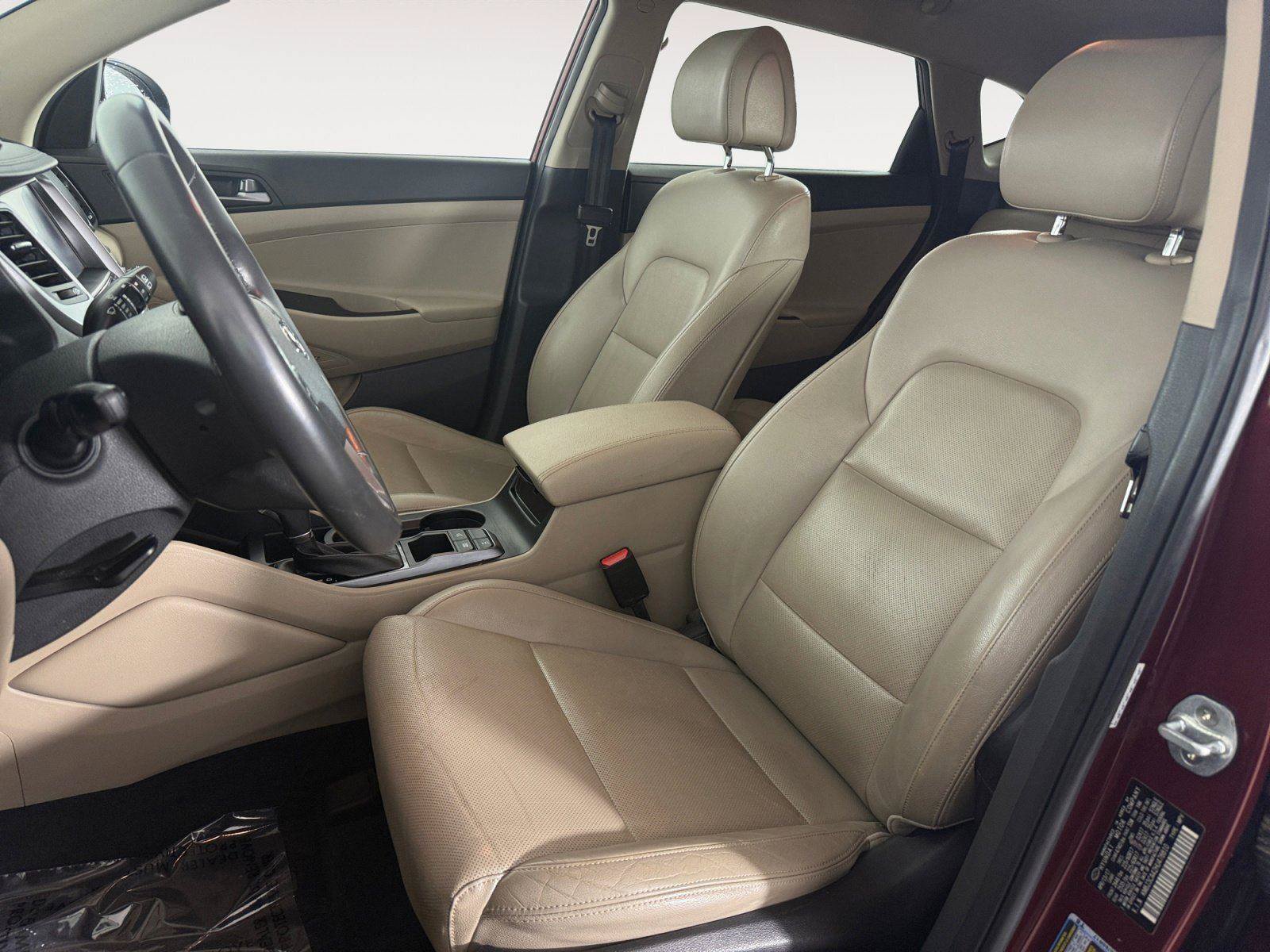 Used 2017 Hyundai Tucson SE Plus AWD/4WD image 13