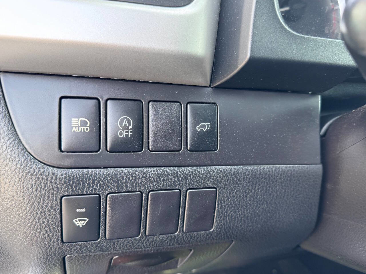 Used 2017 Toyota Highlander XLE image 21