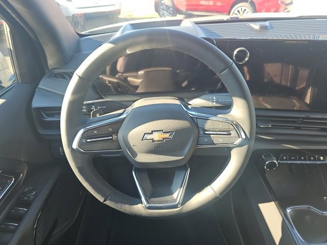 New 2025 Chevrolet Silverado EV LT image 21