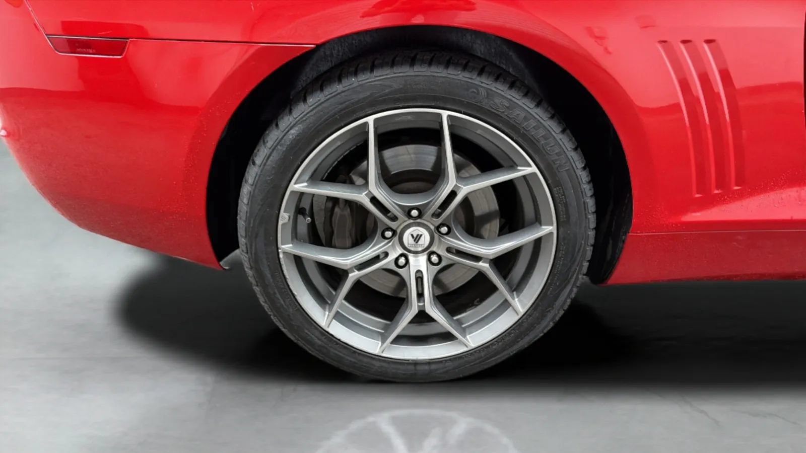 Used 2010 Chevrolet Camaro SS w/ RS Package RWD image 24