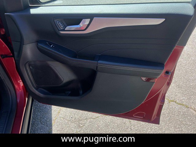 Used 2022 Ford Escape SEL w/ Technology Package image 14