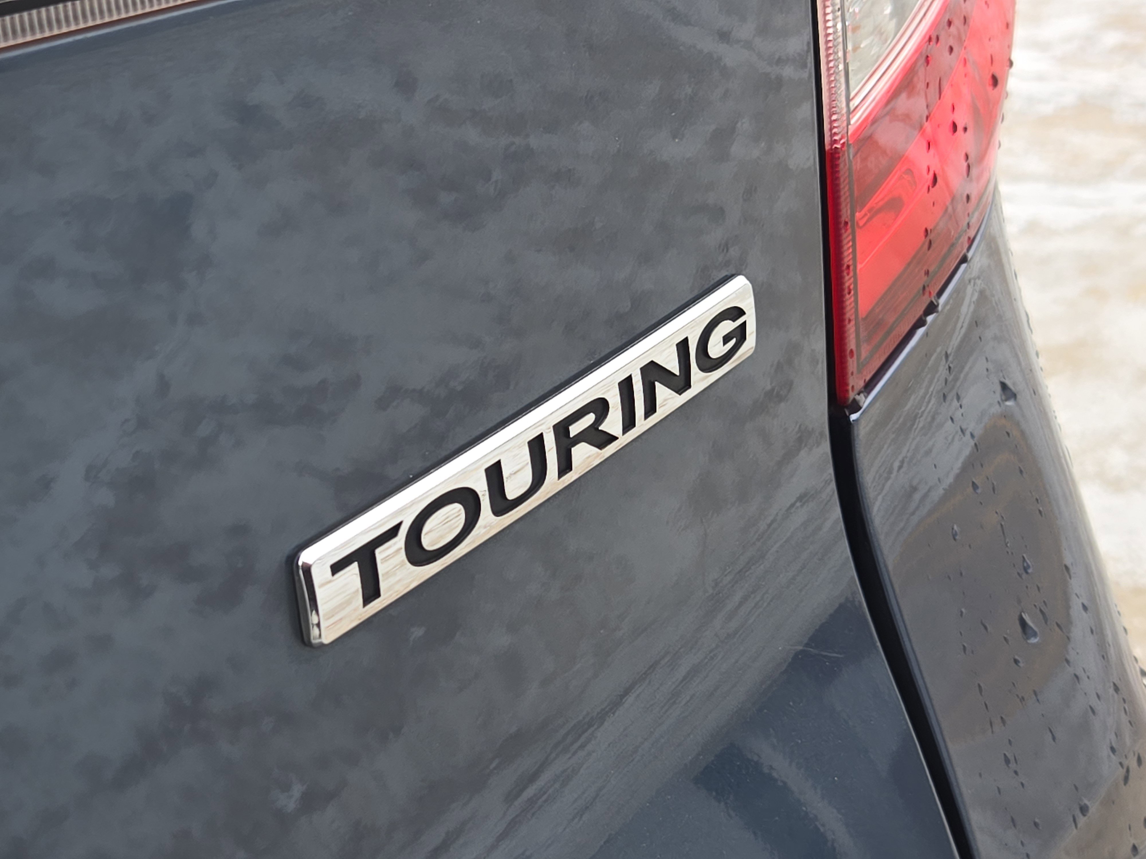 Used 2019 Honda Pilot Touring image 12