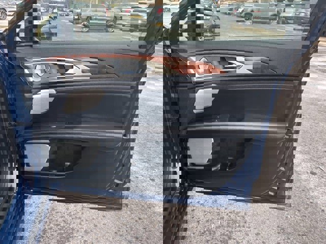 Used 2020 Lincoln MKZ Reserve w/ Luxury Package image 23