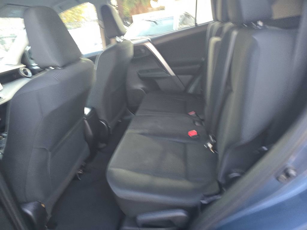 Used 2014 Toyota RAV4 LE image 11