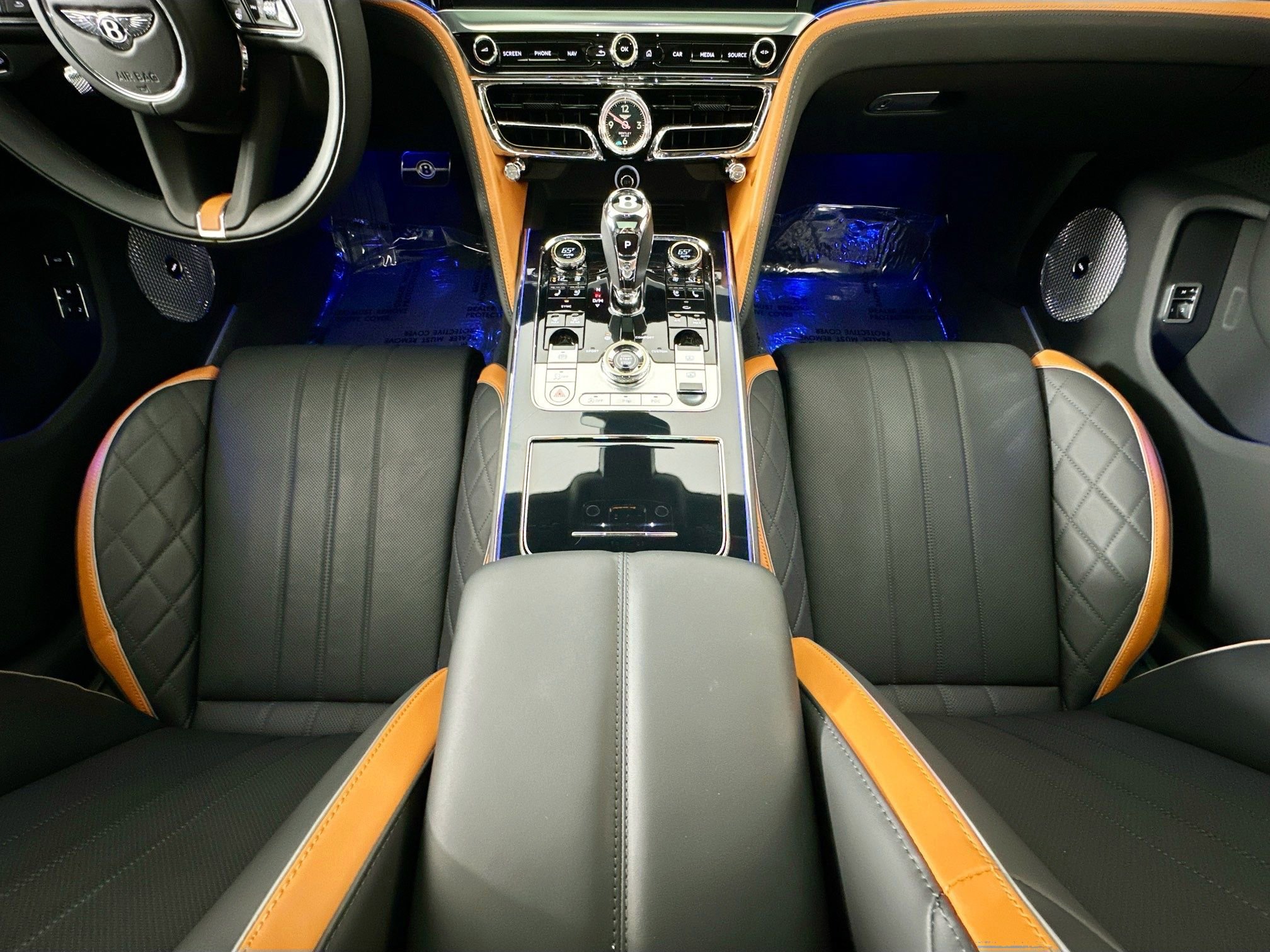 Certified 2024 Bentley Flying Spur W12 image 24